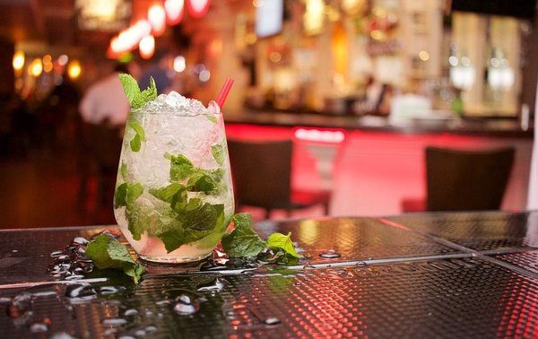 Comment rendre votre cuisine plus accueillante, pour vos soirées cocktails ?