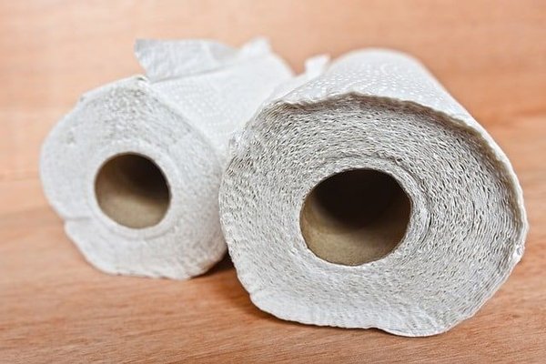 Pourquoi opter pour les serviettes en papier et comment les choisir ?